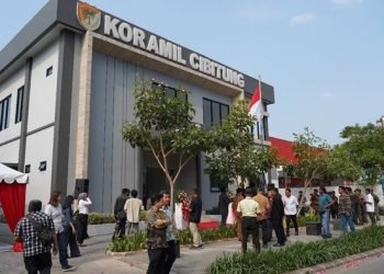 Abdb55dd6 4e53 44c0 b641 024e16213f2a