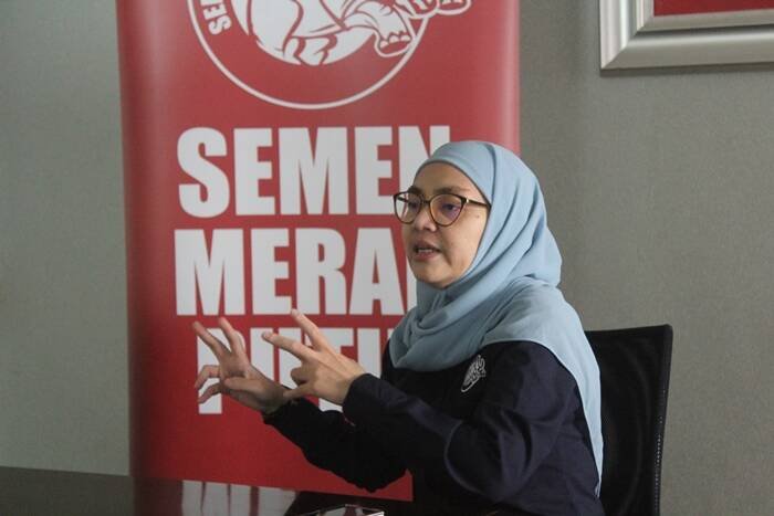Nyiayu chairunnikma, head of marketing semen merah putih (pt cemindo gemilang tbk)