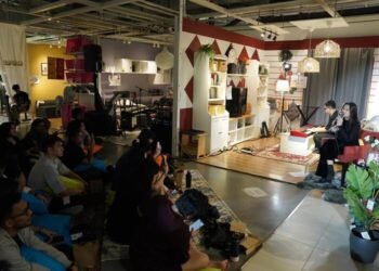 Foto 3b Danilla pada Sesi Dengar Live Home Concert di IKEA Alam Sutera