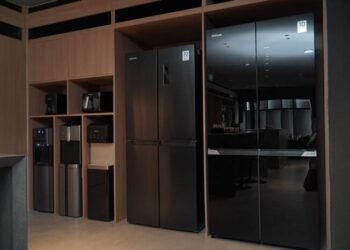 Area REIWA Refrigerator