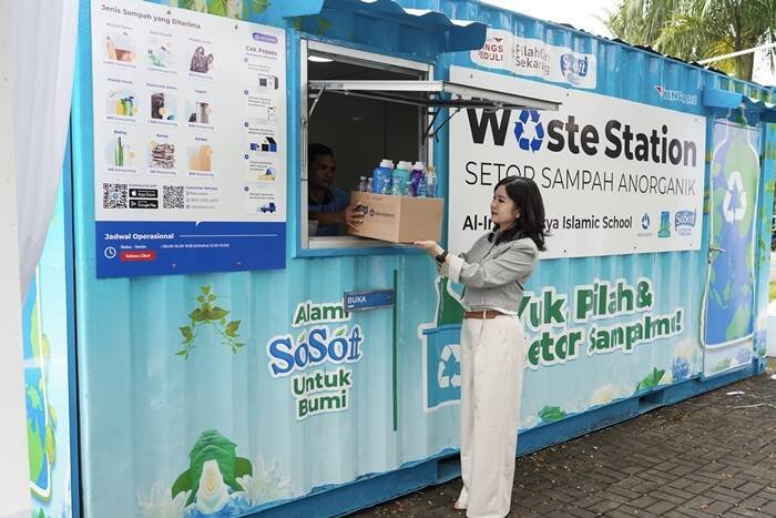 Opsi foto2 SoSoft Ajak Masyarakat Melakukan Daur Ulang Kemasan Plastik Melalui Gerakan Kampanye #AlamiSoSoftUntukBumi