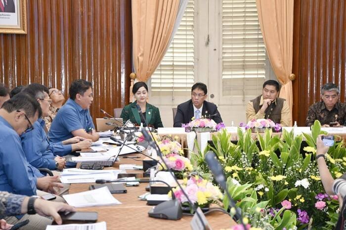 8faedfe6 9a93 4ae8 b618 afe52638fce6