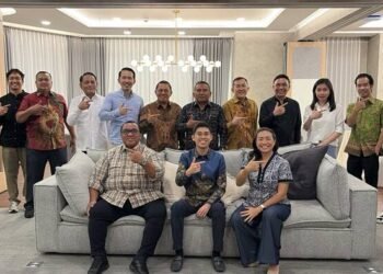 Jajaran pimpinan Ajaib Group