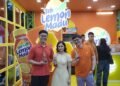 [Ki Ka] Brian Hartono Senior Product Manager Beverage WINGS, Tissa Biani Brand Ambassador Teh Lemon Madu, Joshua Gunawan, Head of Ready to Drink Beverage WINGS Food,