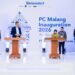 Penandatanganan Batu Prasasti Kiri ke Kanan Vincent Warnery (CEO Beiersdorf AG), Dra. Hj. Lathifah Shohib (Wakil Bupati Malang)