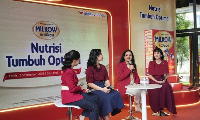 Opsi 1 Ibu Preeti Chopra Bhatnagar sebagai Head of Marketing WINGS Nutrition pada saat sesi TALKSHOW di acara Launching MILKOW ActiGrow